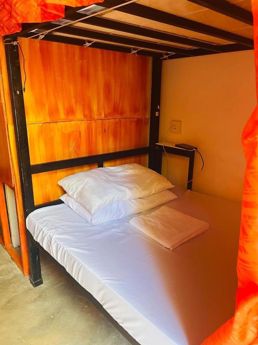 Oia Beach Hostel - Ел Нидо Екстериор снимка