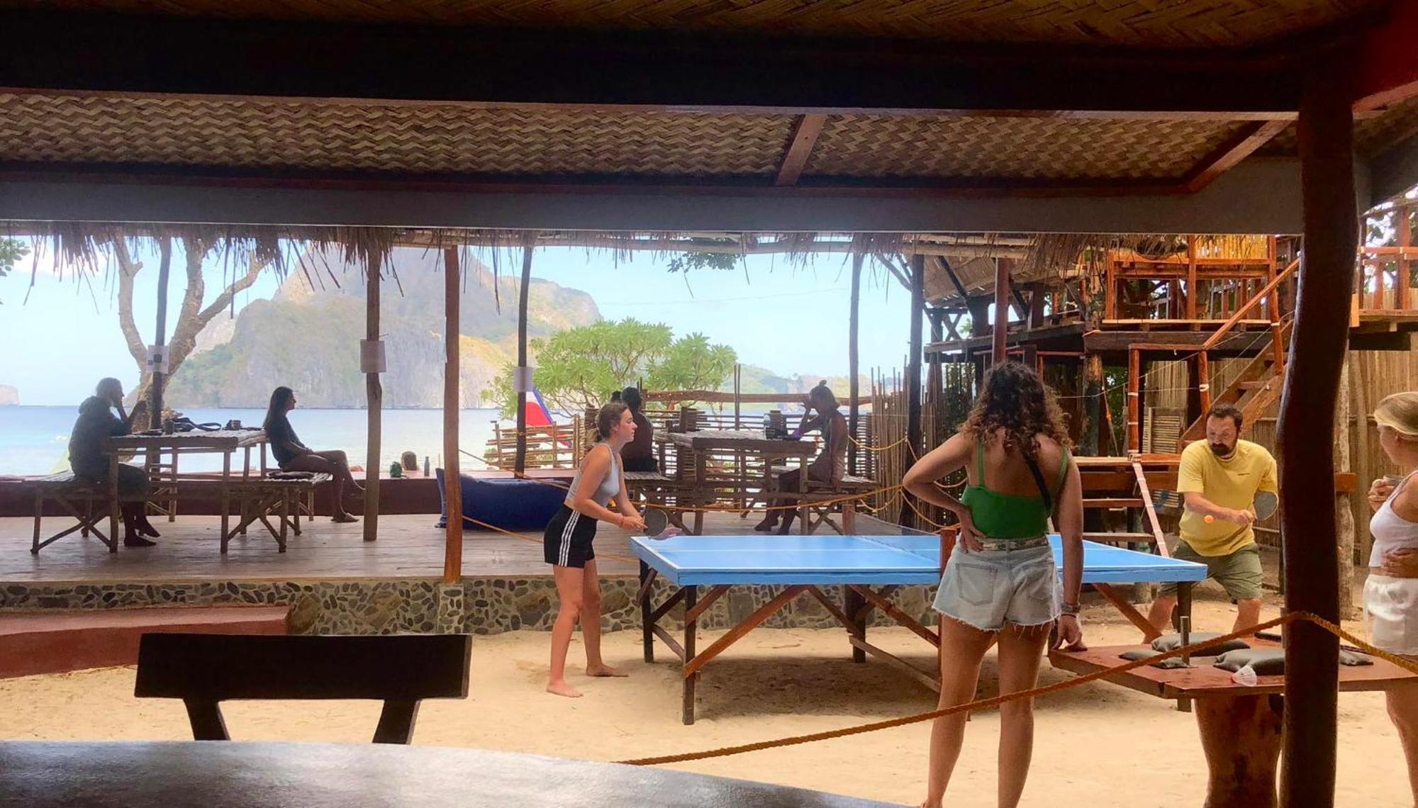 Oia Beach Hostel - Ел Нидо Екстериор снимка