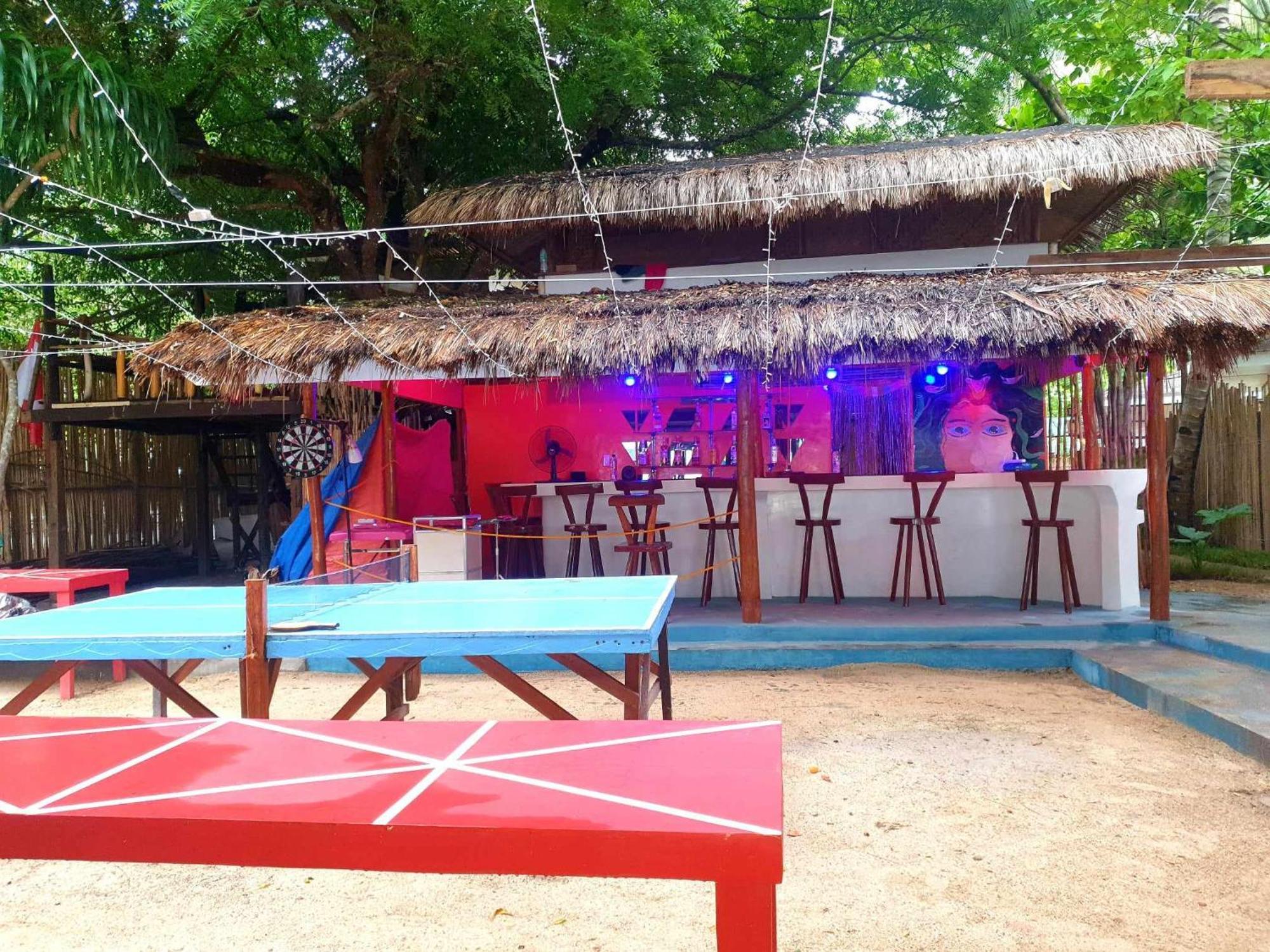 Oia Beach Hostel - Ел Нидо Екстериор снимка